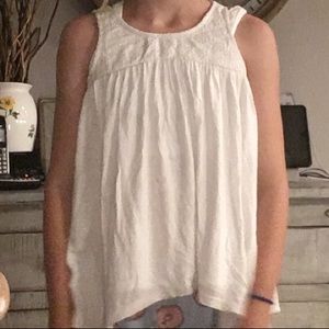 Cute white top